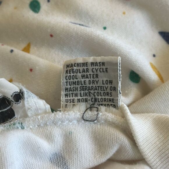 Vtg 80s Amanda Scott White Cotton/Polyester Multi Color Print V Neck Top - Picture 9 of 9